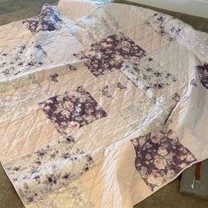 Potter Barn Kids Floral Patchwork Quilt - Purple and Cream